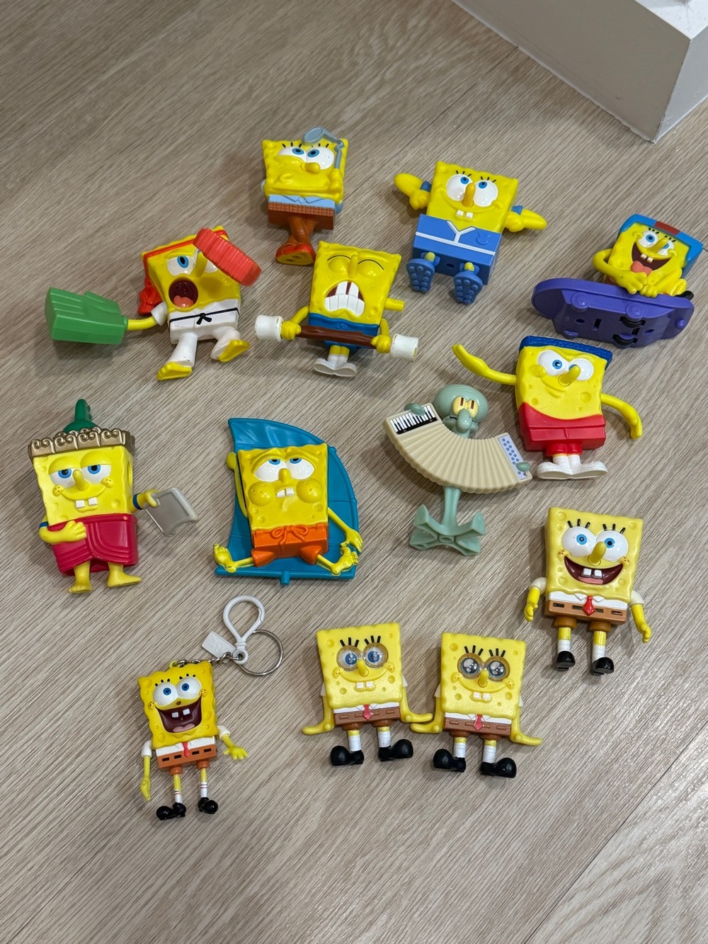 SpongeBob SquarePants Vintage Meal Toy Lot of 13 Viacom Fast Food Toys 2007 2012